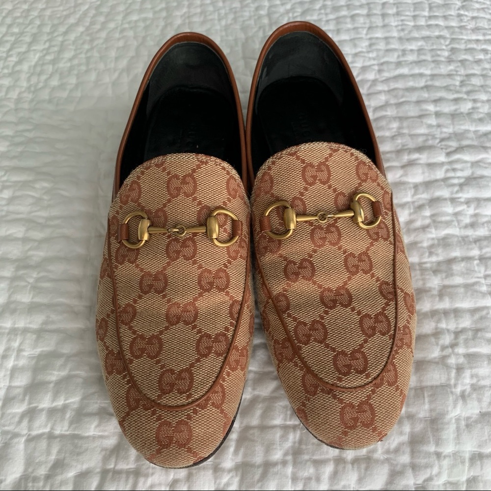 GUCCI Jordaan GG Supreme Canvas Loafer Size 37